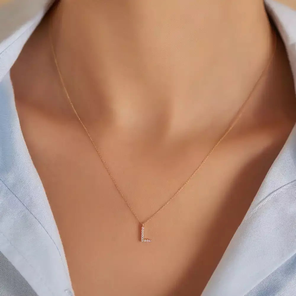 L Harfi 0.07 CT Pırlanta Taşlı Rose Altın Kolye