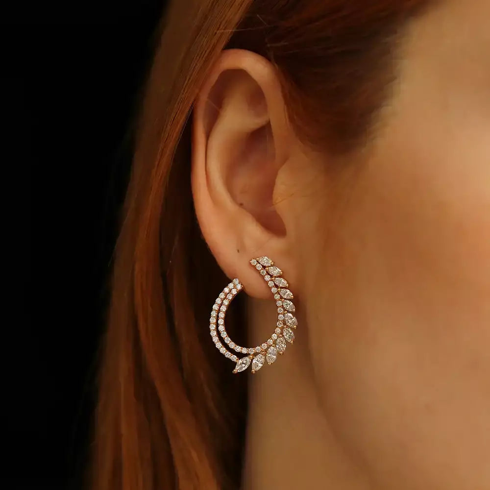 Leavi Pırlanta Taşlı Rose Altın Küpe