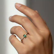 Lena Green Safir ve Pırlanta Taşlı Sarı Altın Yüzük