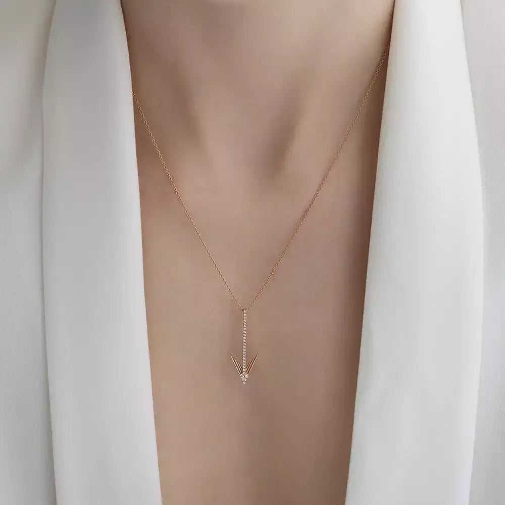 Luvia Pırlanta Taşlı Kolye