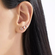 M Harf Pırlanta Taşlı Rose Altın Tek Küpe