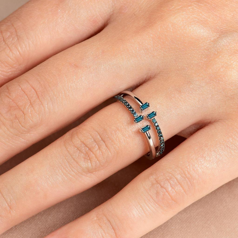 Blue Diamond Stone And Baguette Ring