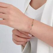 Mila Damla Kesim Zümrüt Taşlı Rose Altın Bileklik