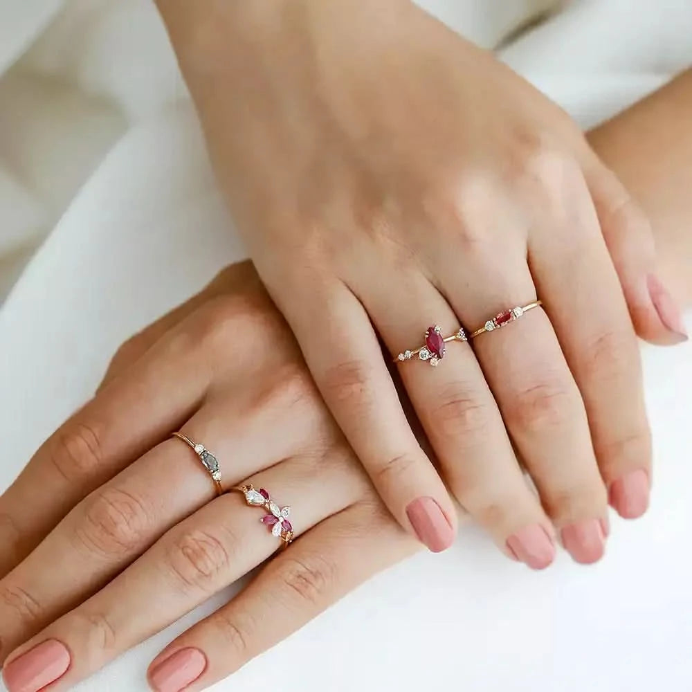 Multicolor Safir, Yakut ve Pırlanta Taşlı Rose Altın Çiçek Yüzük