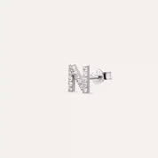 N Harf Pırlanta Taşlı Beyaz Altın Tek Küpe