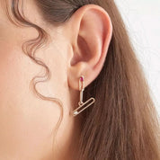 Nest Yakut ve Pırlanta Taşlı Rose Altın Küpe