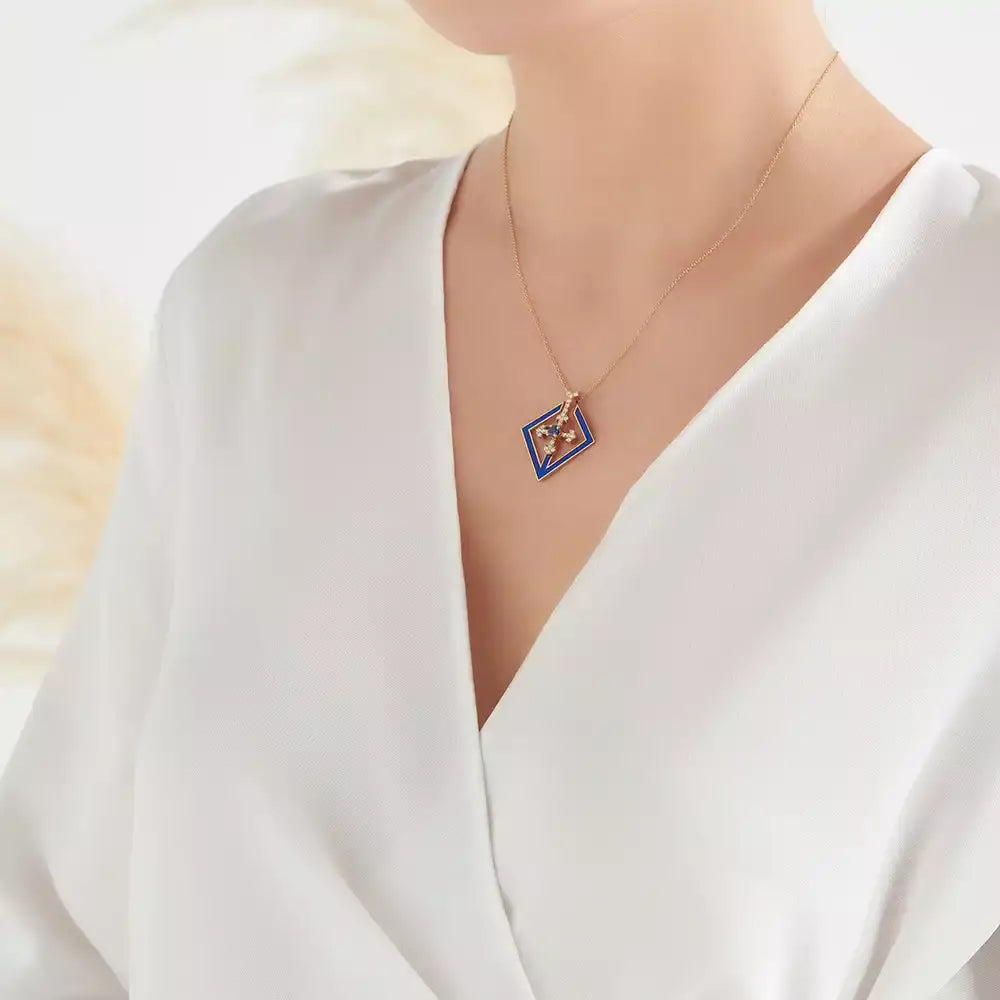 Northernstar Pırlanta ve Safir Taşlı Rose Altın Kolye