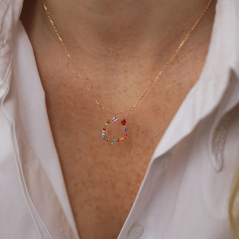 nun-harf-1-09-ct-pirlanta-ve-multicolor-safir-tasli-rose-altin-kolye-182008.jpg