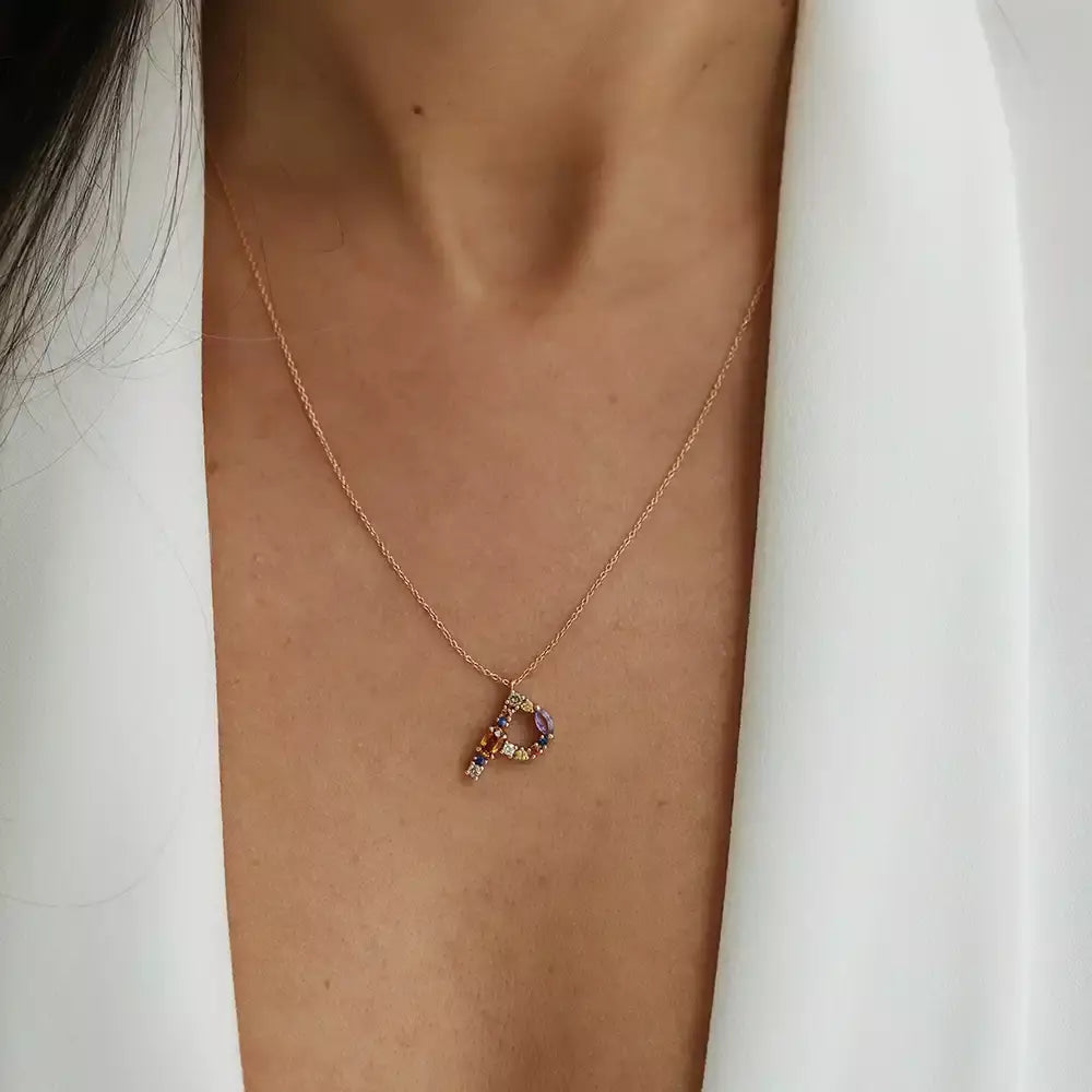 P Harf Brown Pırlanta ve Multicolor Safir Taşlı Rose Altın Kolye