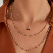 Pathy Baget Kesim Pırlanta ve Yakut Taşlı Rose Altın Kolye