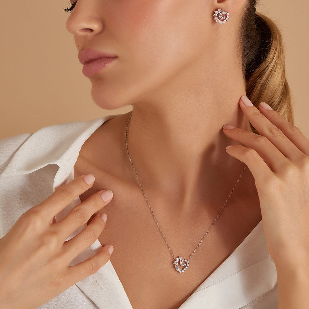 Peri 0.87 CT Damla Kesim Pırlanta Taşlı Beyaz Altın Kolye