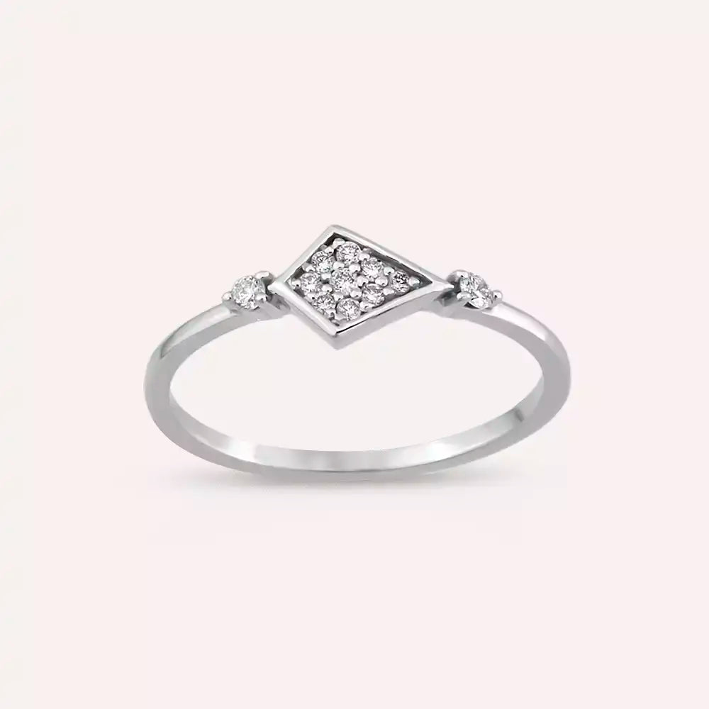 Petite Pırlanta Taşlı Beyaz Altın Yüzük