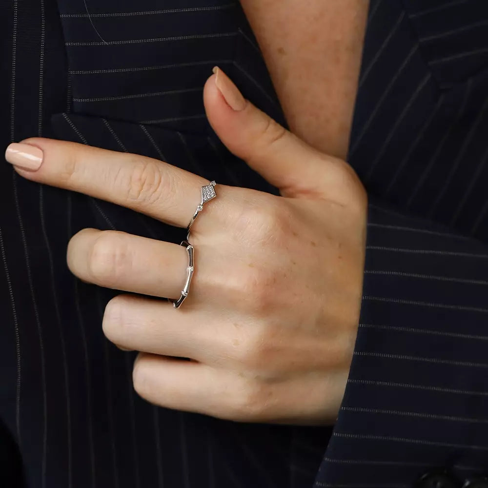 Petite Pırlanta Taşlı Beyaz Altın Yüzük