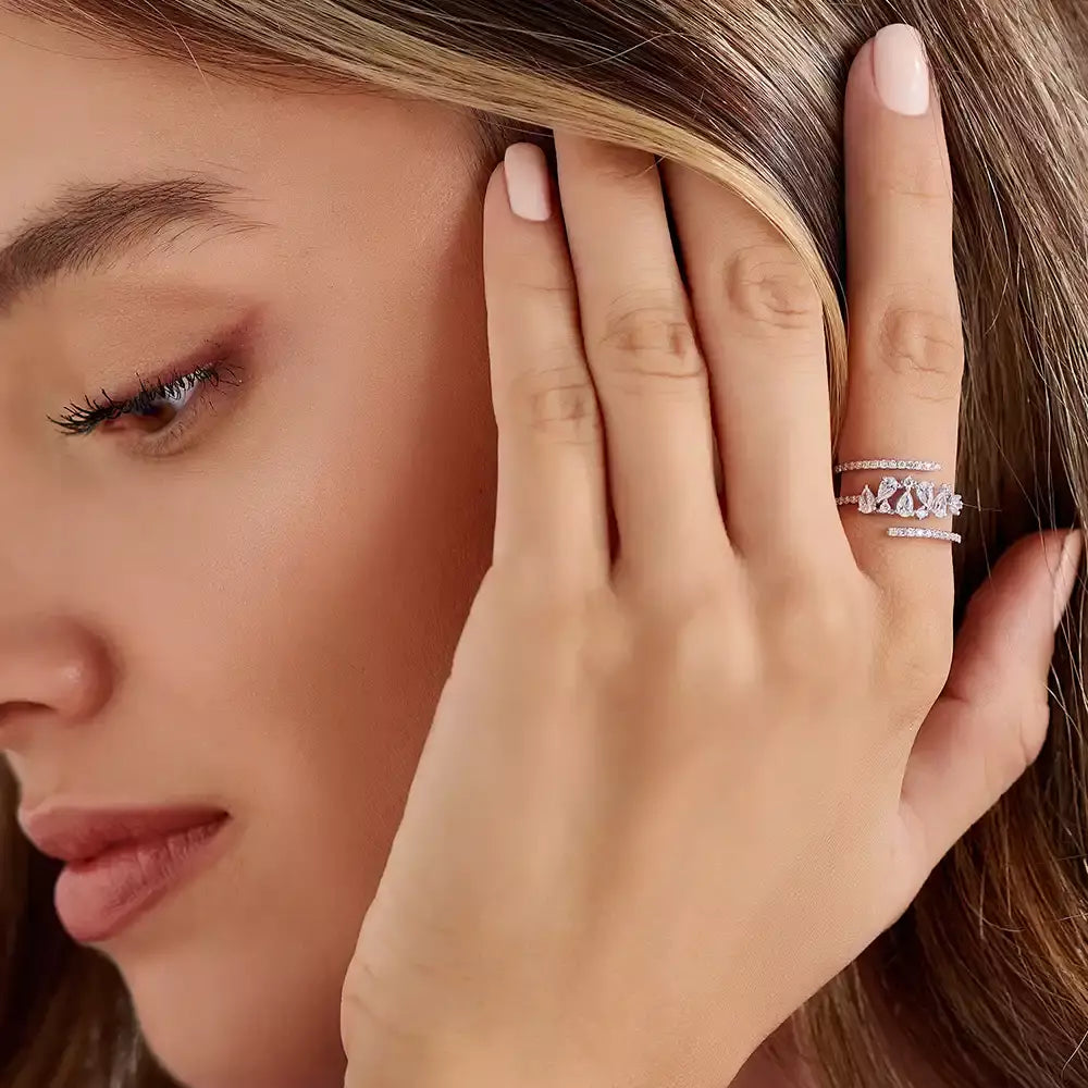 Pia 0.73 CT Damla Kesim Pırlanta Taşlı Beyaz Altın Yüzük