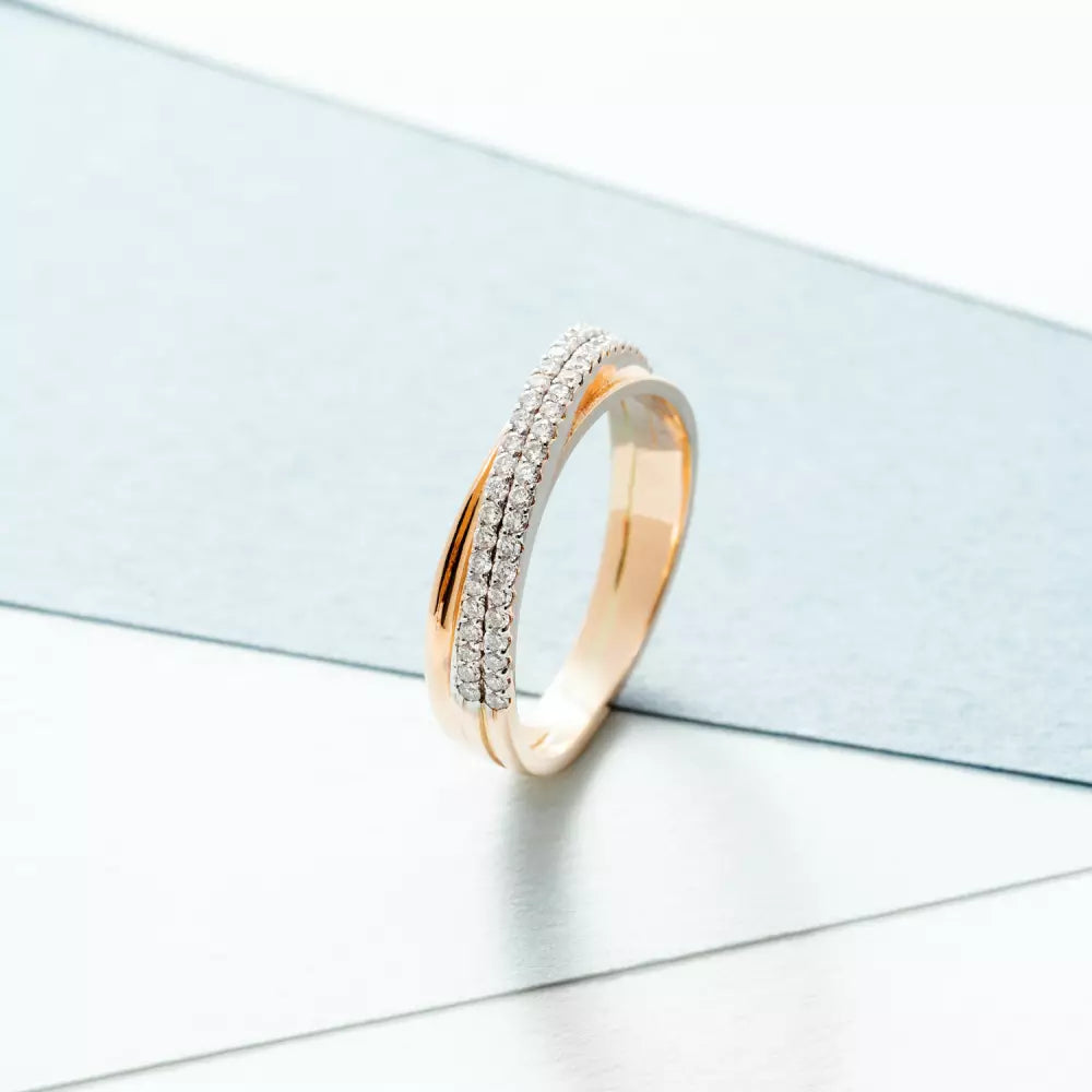 Pırlanta Taşlı Rose Altın Yarımtur Yüzük