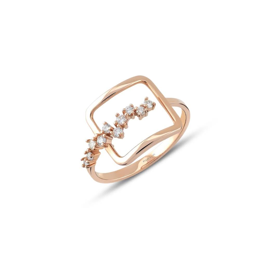 Queen Diamond Ring