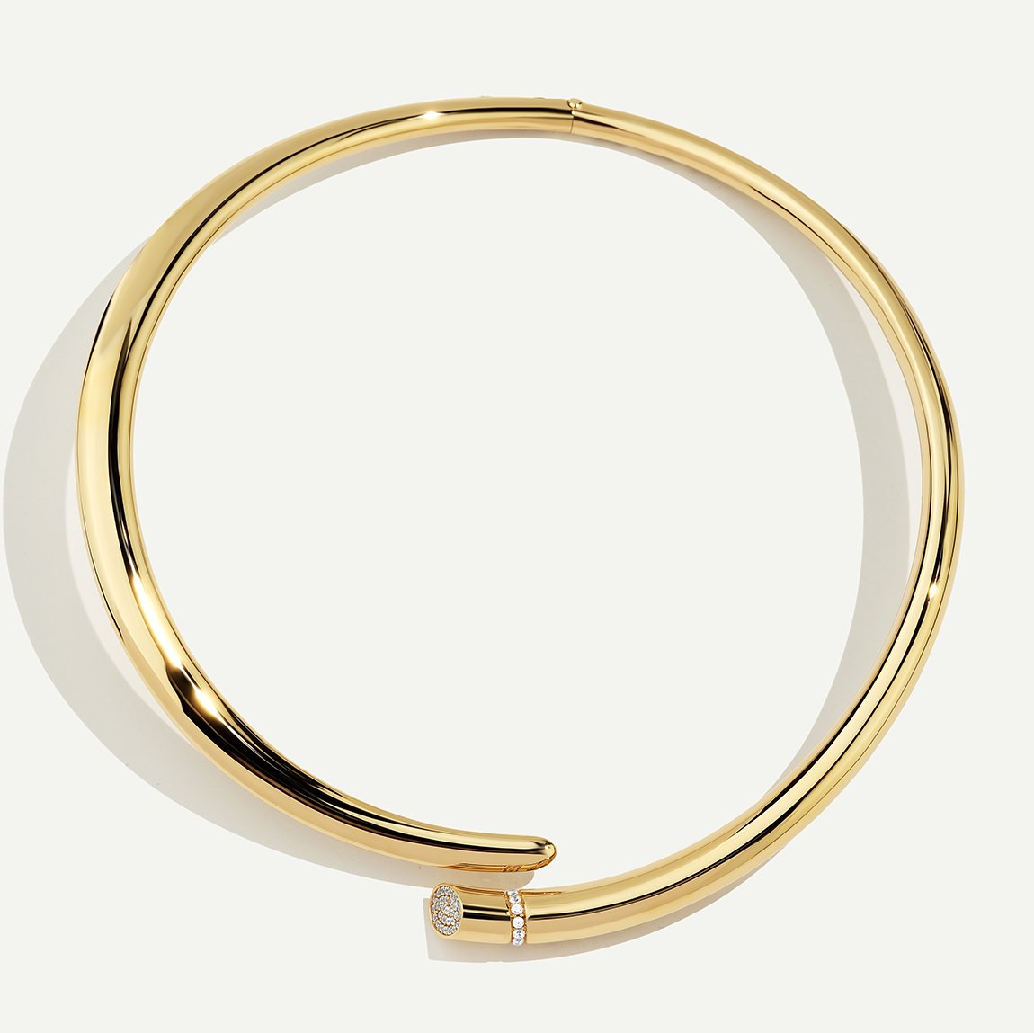 Vega 14 Ayar Altın Minimal Taşlı Choker Kolye
