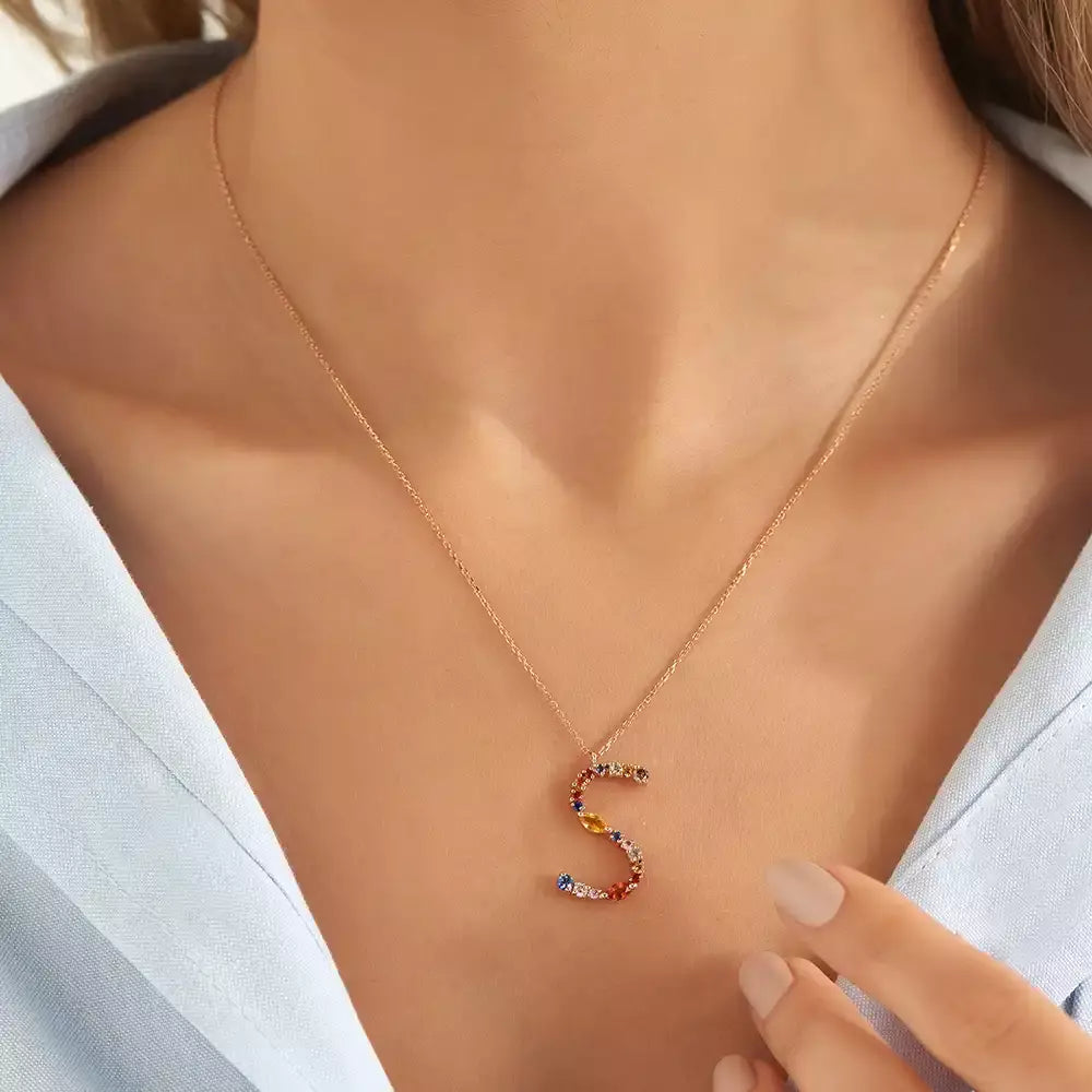 S Harf Multicolor Safir ve Brown Pırlanta Taşlı Rose Altın Kolye