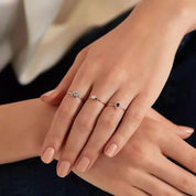 Seed 0.15 CT Blue Safir ve Baget Pırlanta Taşlı Yüzük