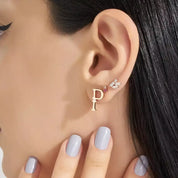 Seed 0.20 CT Baget Pırlanta Taşlı Rose Altın Mini Tek Küpe