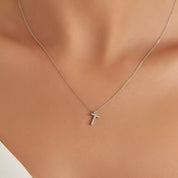 T Harf 0.06 CT Pırlanta Taşlı Beyaz Altın Kolye