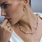 Taşlı Altın Küpe