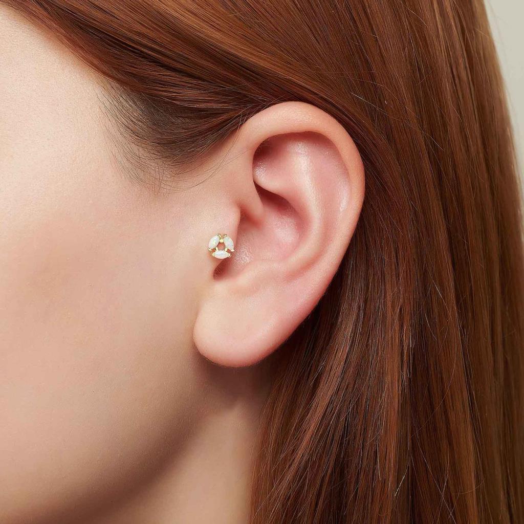 Tria Döngü Markiz Form Opalit Taşlı Altın Tragus Piercing