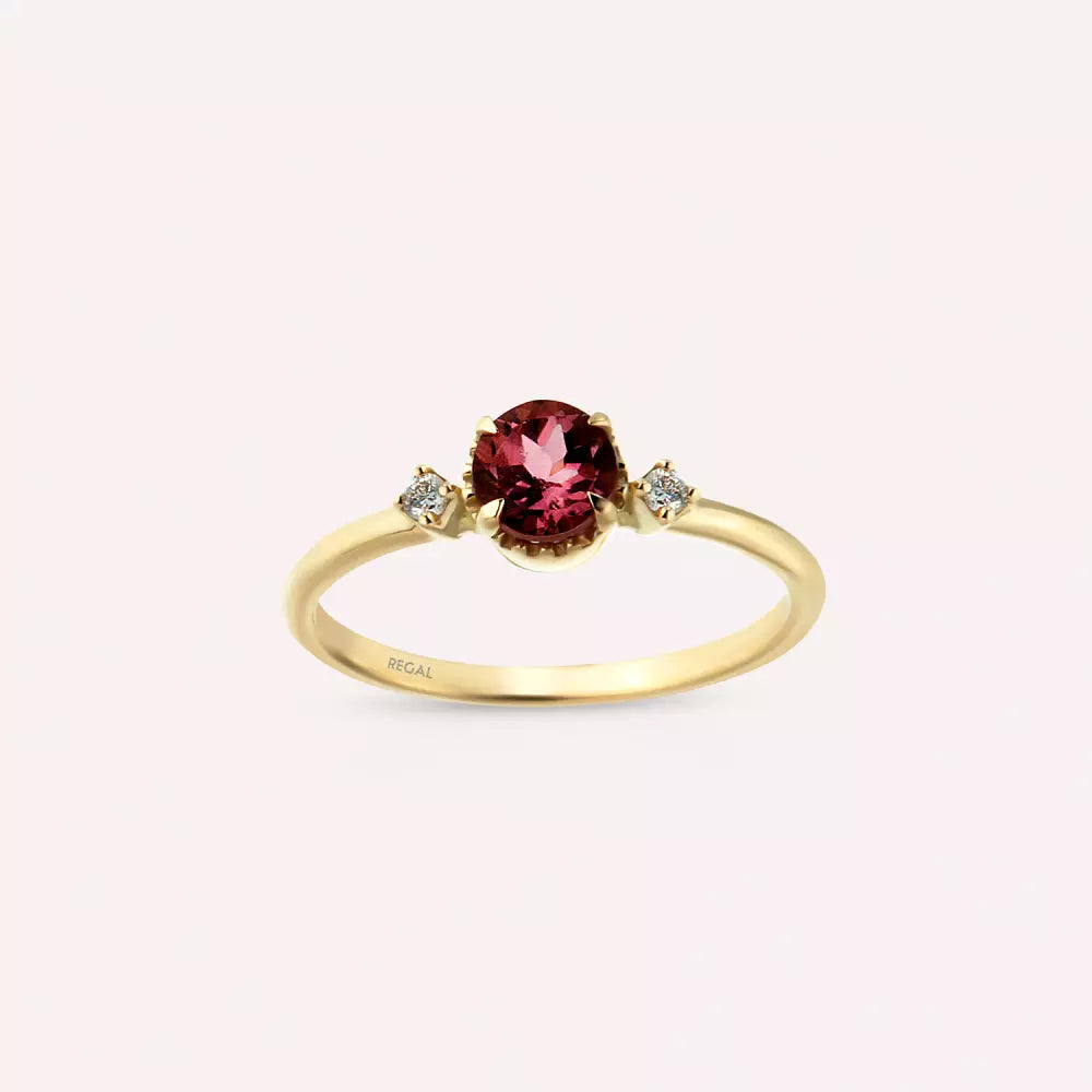 Trine Red Safir ve Pırlanta Taşlı Sarı Altın Yüzük
