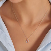 Ü Harf 0.12 CT Pırlanta Taşlı Beyaz Altın Kolye