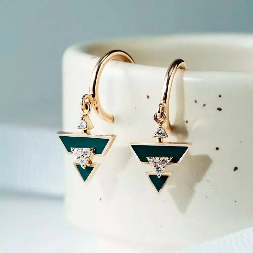 Ursa Minor Pırlanta Taşlı ve Yeşil Mineli Küpe