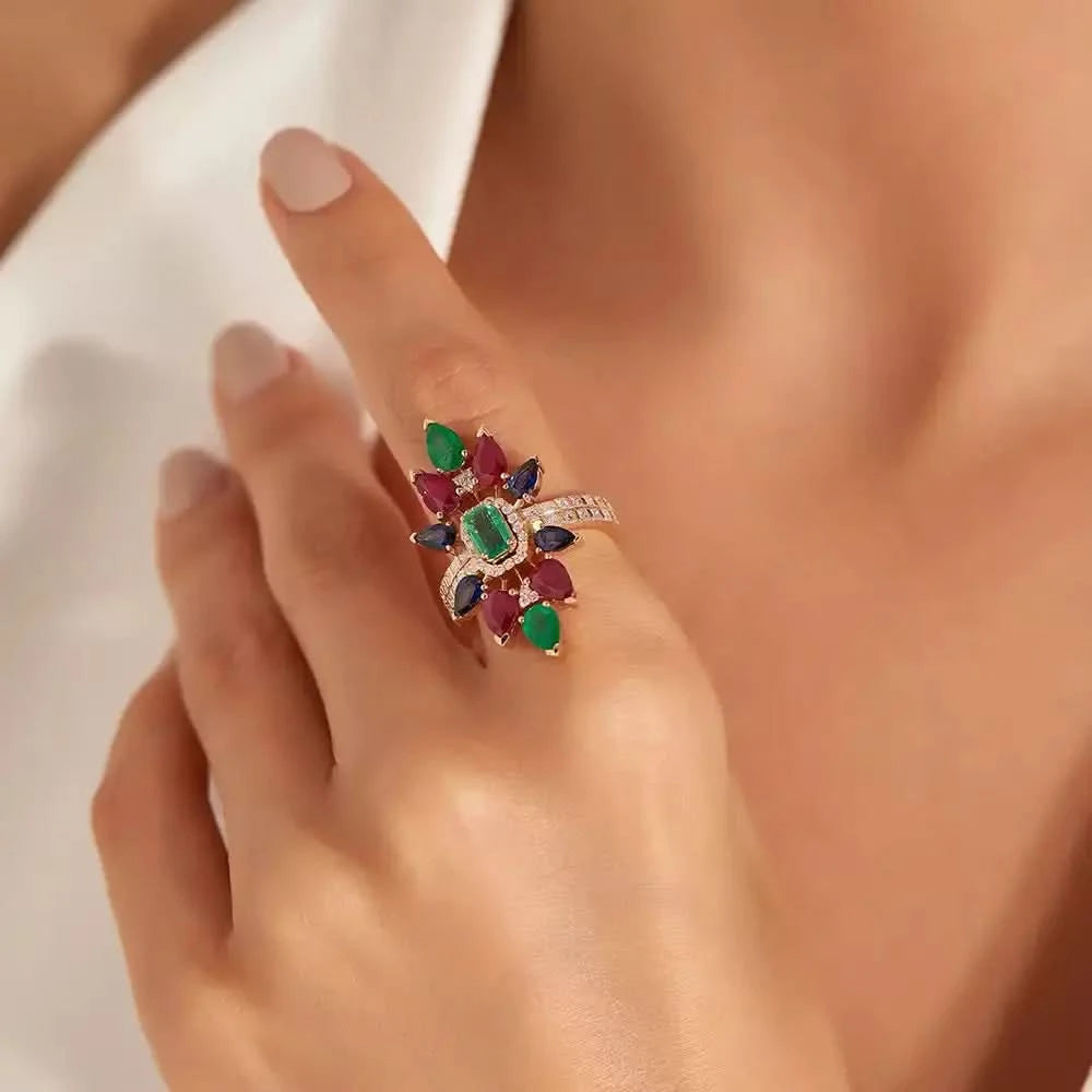 Verona 4.89 CT Pırlanta ve Değerli Taşlı Rose Altın Yüzük