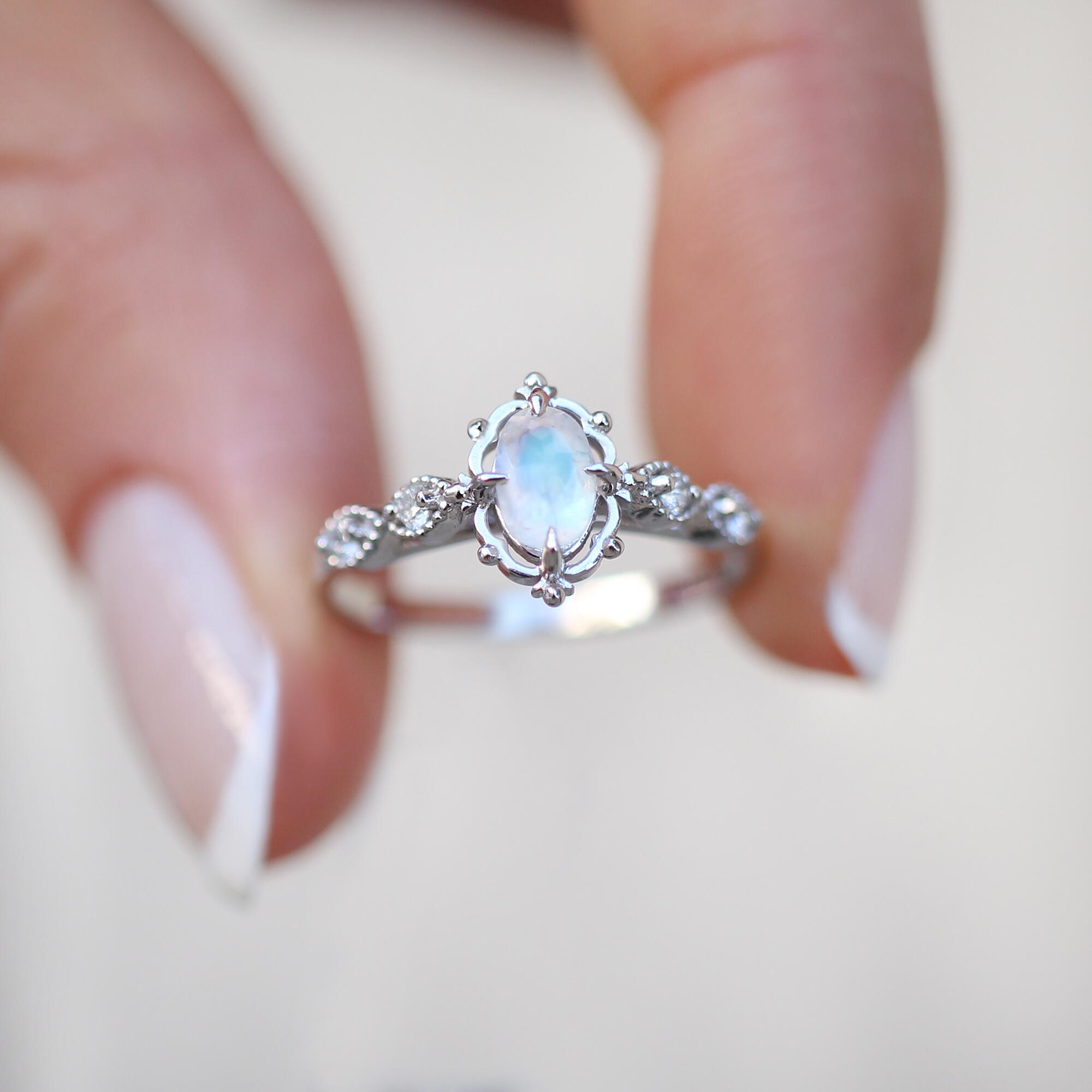 Vintage Aria Aytaşı & Pırlanta Yüzük