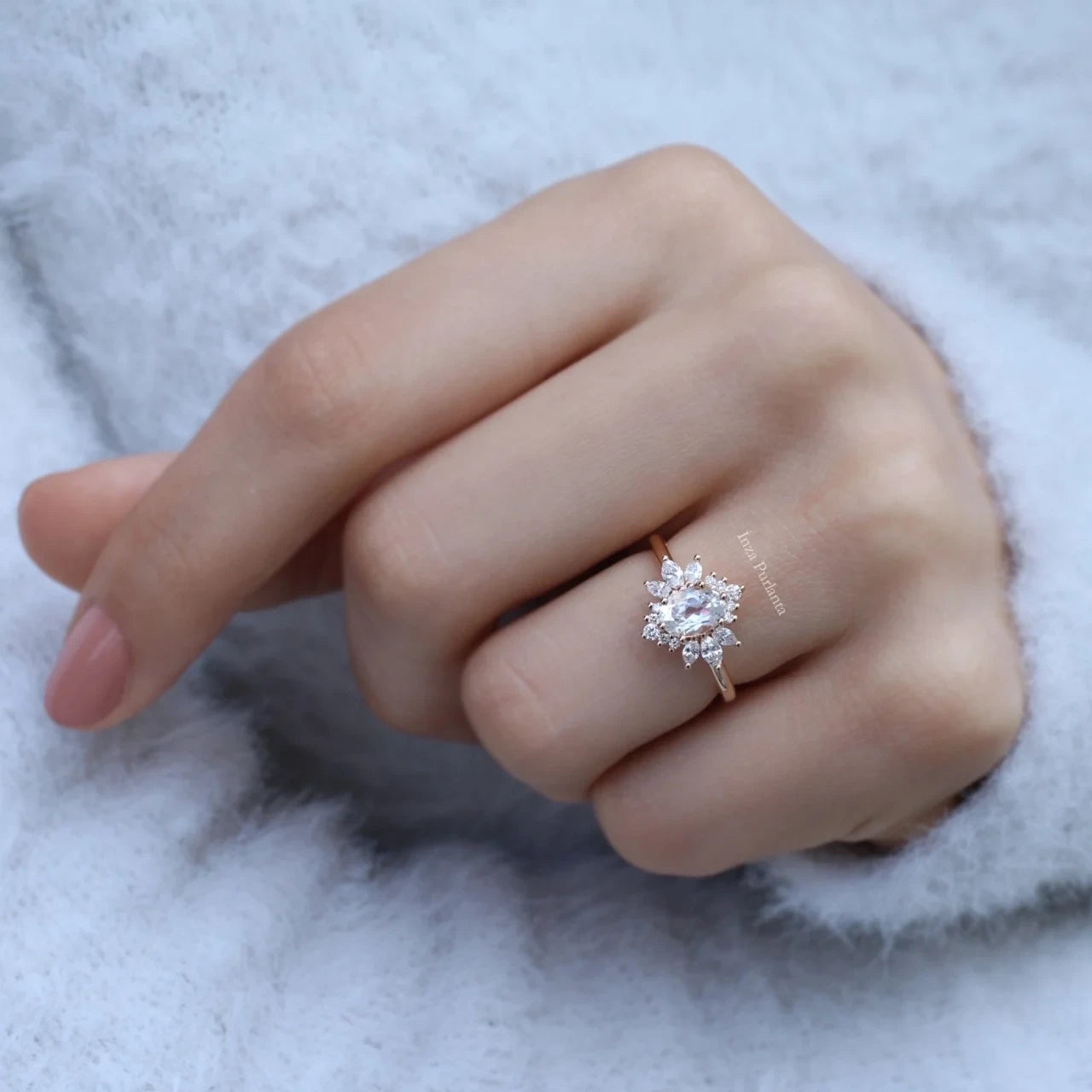 Vintage Artemis Beyaz Topaz & Pırlanta Yüzük