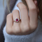 Vintage Artemis Yakut & Pırlanta Yüzük