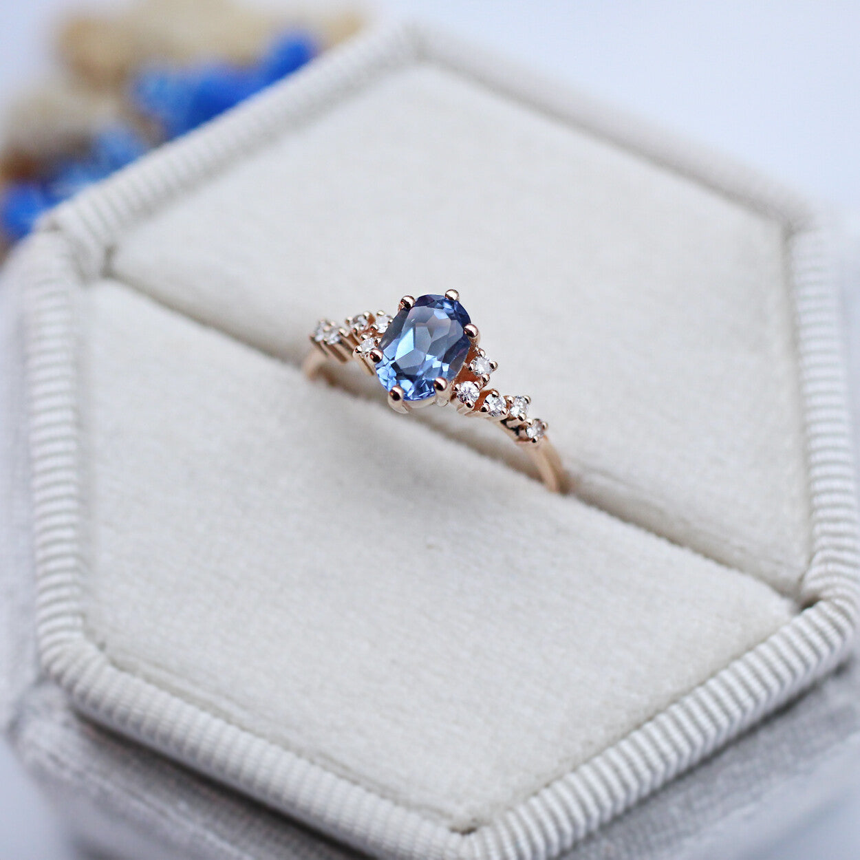 Vintage Asimetri Pırlanta & Blue Topaz Yüzük