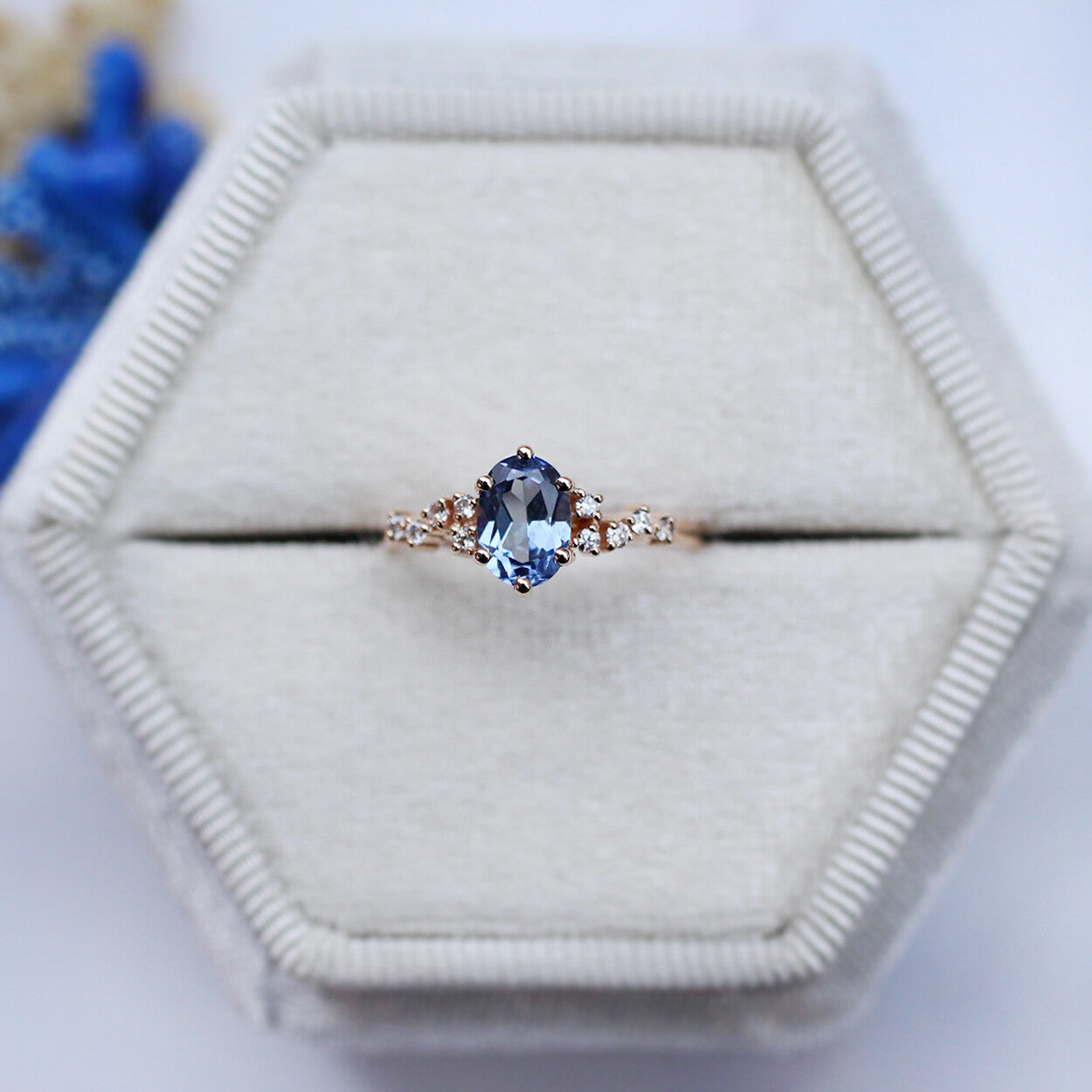 Vintage Asimetri Pırlanta & Blue Topaz Yüzük