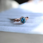 Vintage London Blue & Pırlanta Yüzük