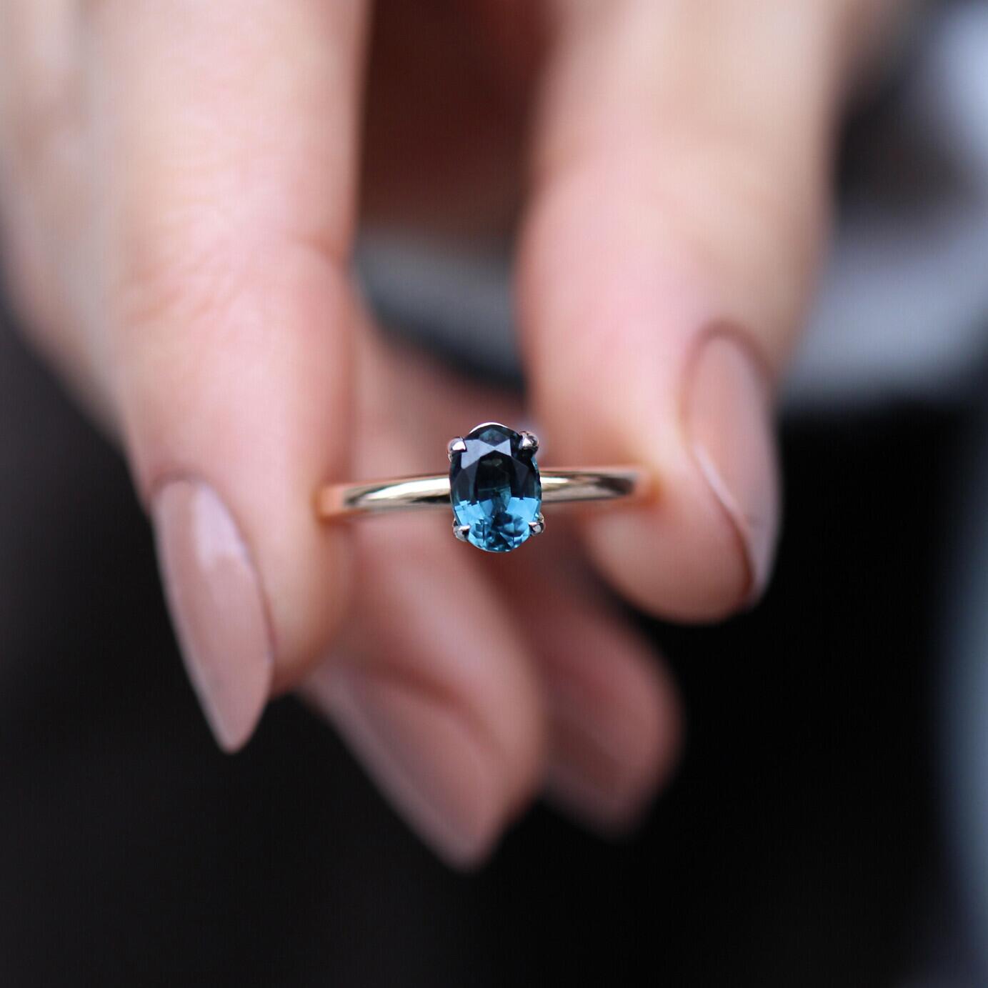 London Blue Tektaş Yüzük