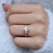 Vintage Lotus Beyaz Topaz & Pırlanta Yüzük