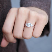 Vintage Lotus Beyaz Topaz & Pırlanta Yüzük