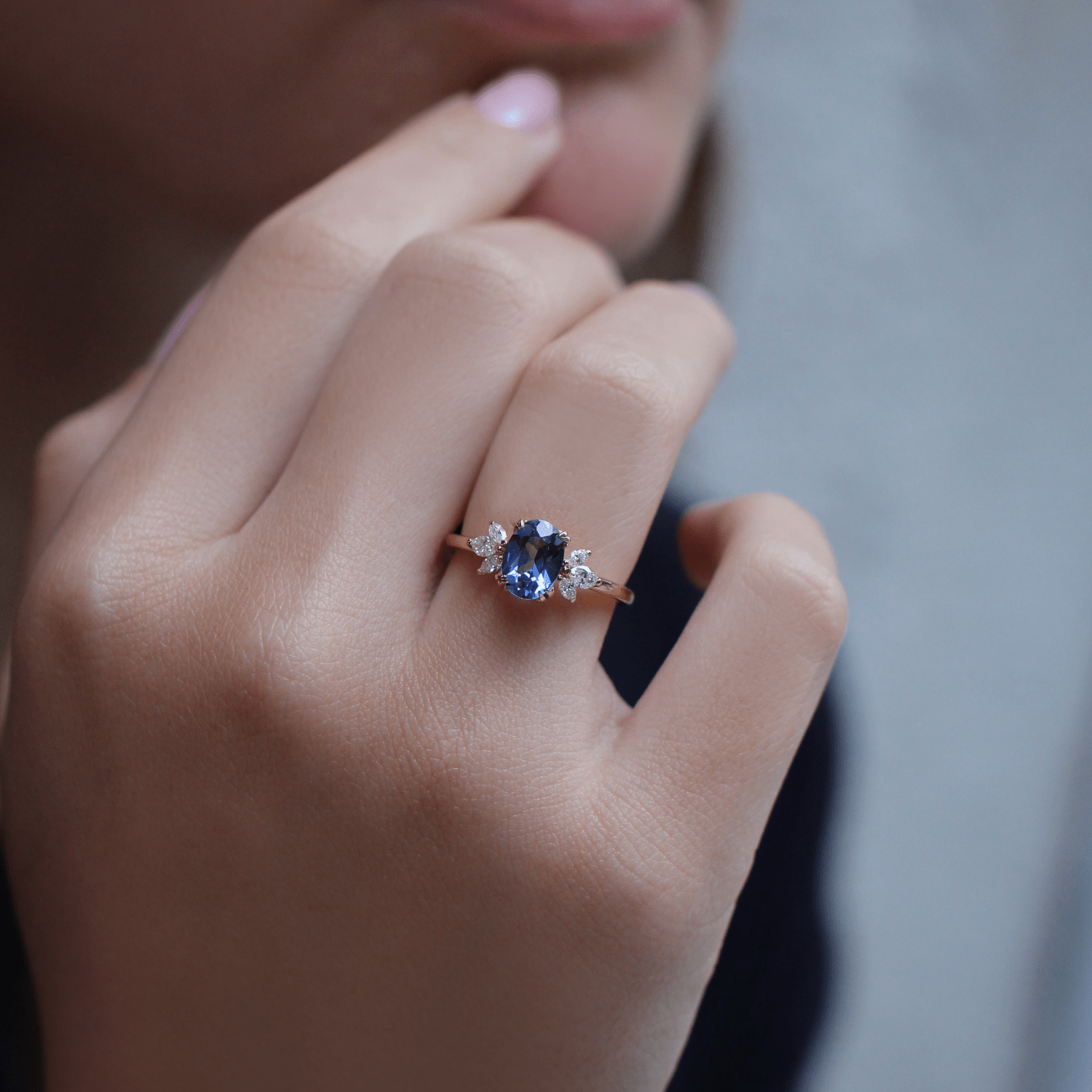 Vintage Lotus Blue Topaz & Pırlanta Yüzük