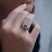 Vintage Lotus Blue Topaz & Pırlanta Yüzük