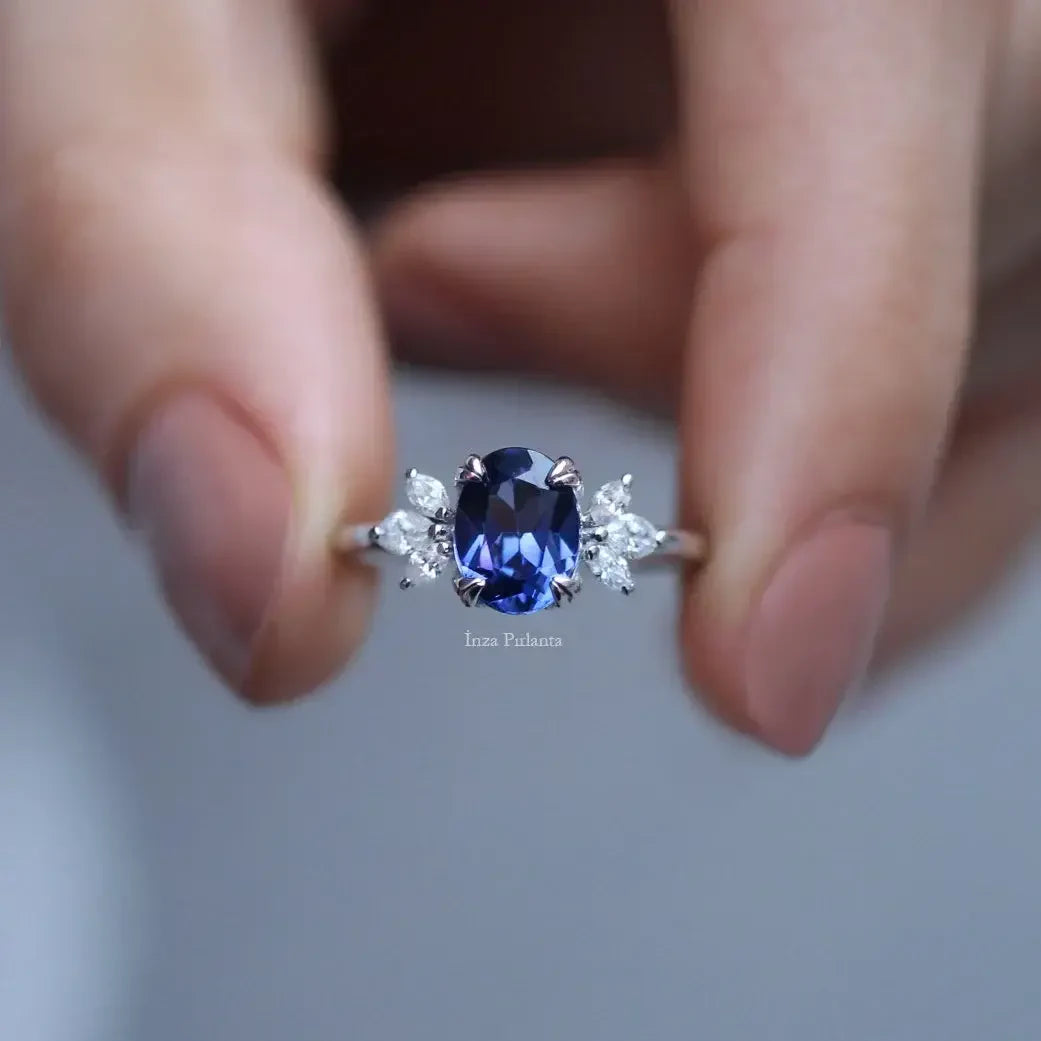 Vintage Lotus Blue Topaz & Pırlanta Yüzük