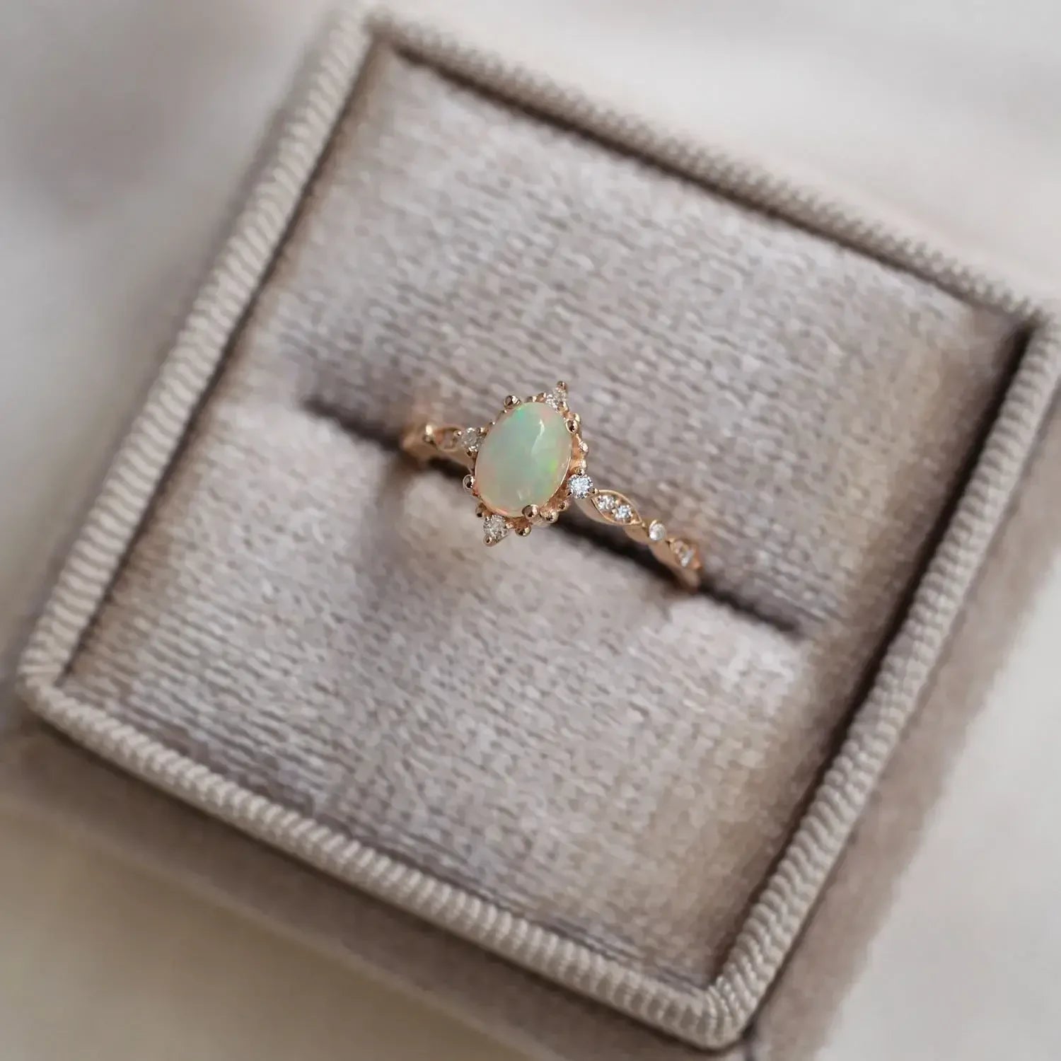 Vintage Mini Selius Opal & Pırlanta Yüzük