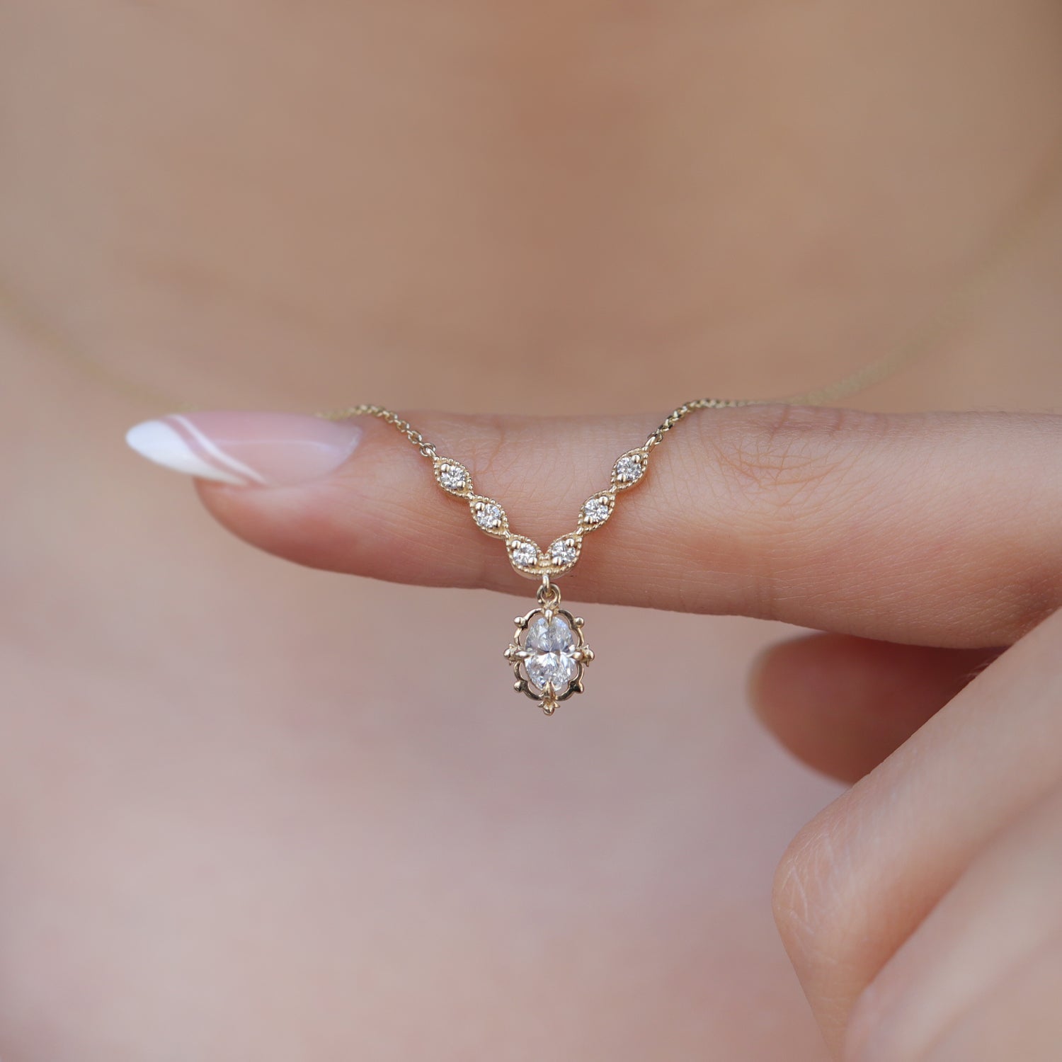 Vintage Özel Tasarım Aria Pırlanta & Beyaz Topaz Set