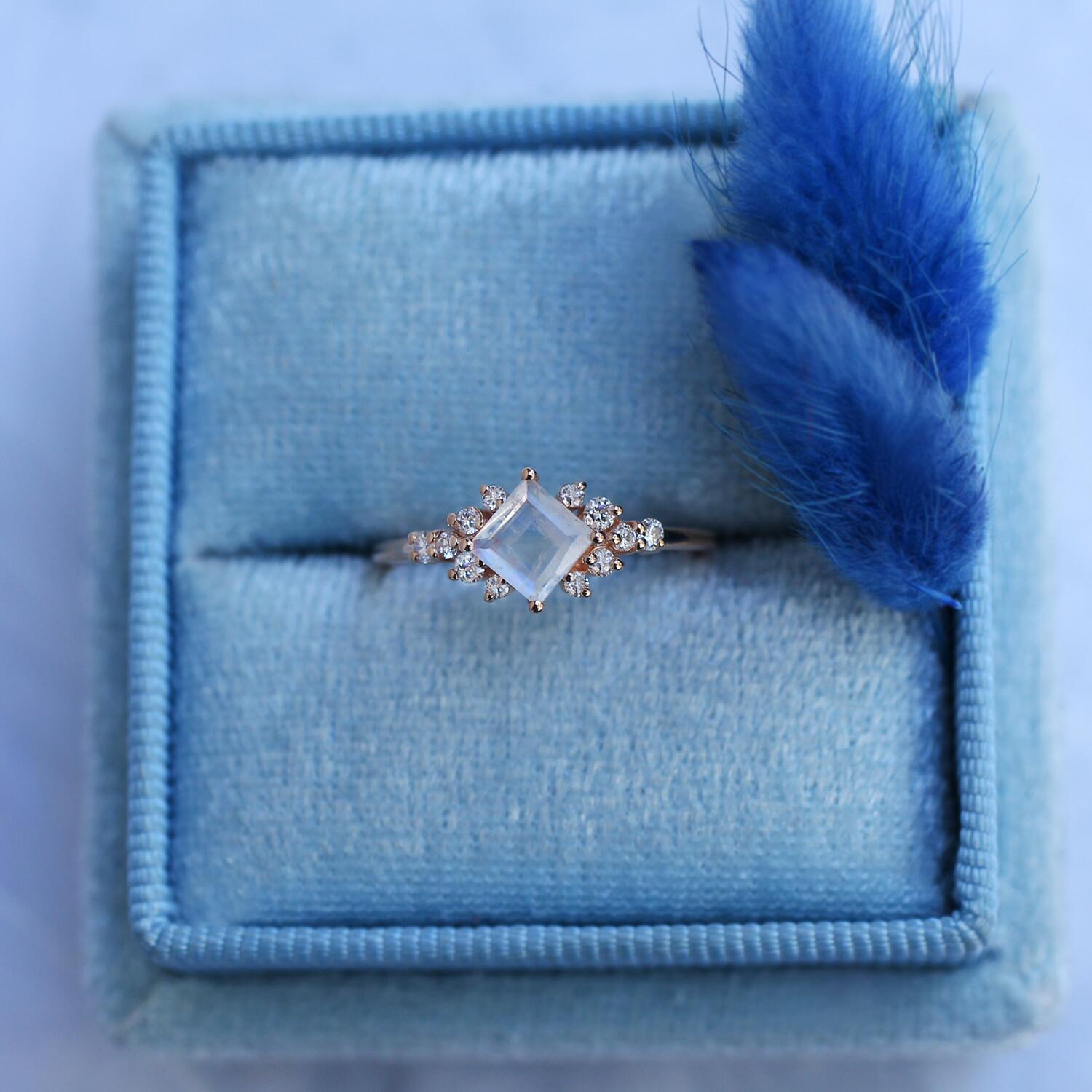 Vintage Prenses Aytaşı & Pırlanta Yüzük