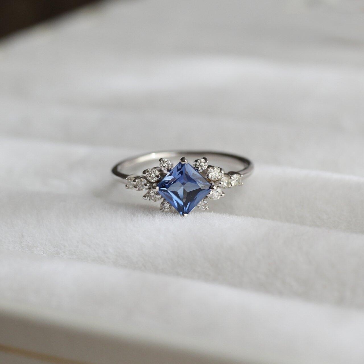 Vintage Prenses Blue Topaz & Pırlanta Yüzük