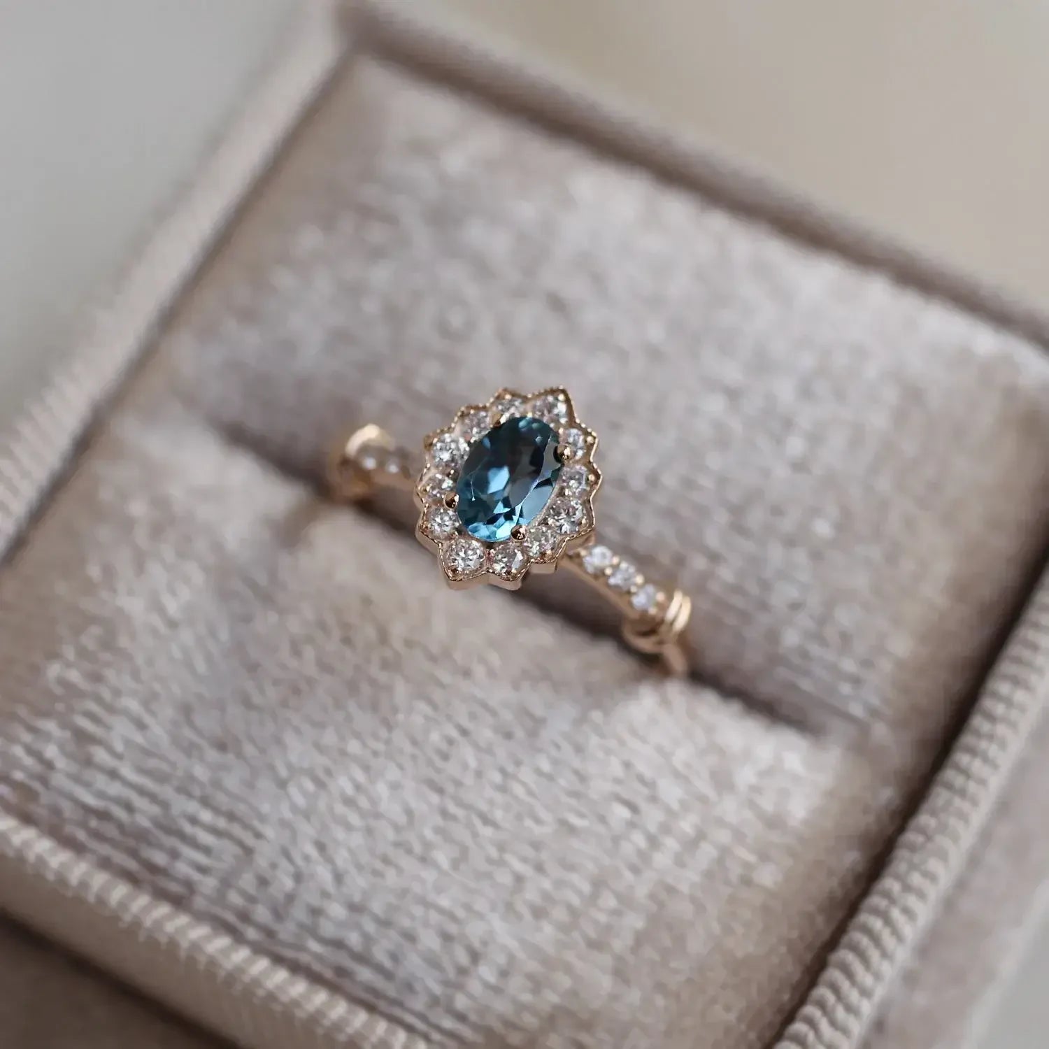 Vintage Venice London Blue & Pırlanta Yüzük