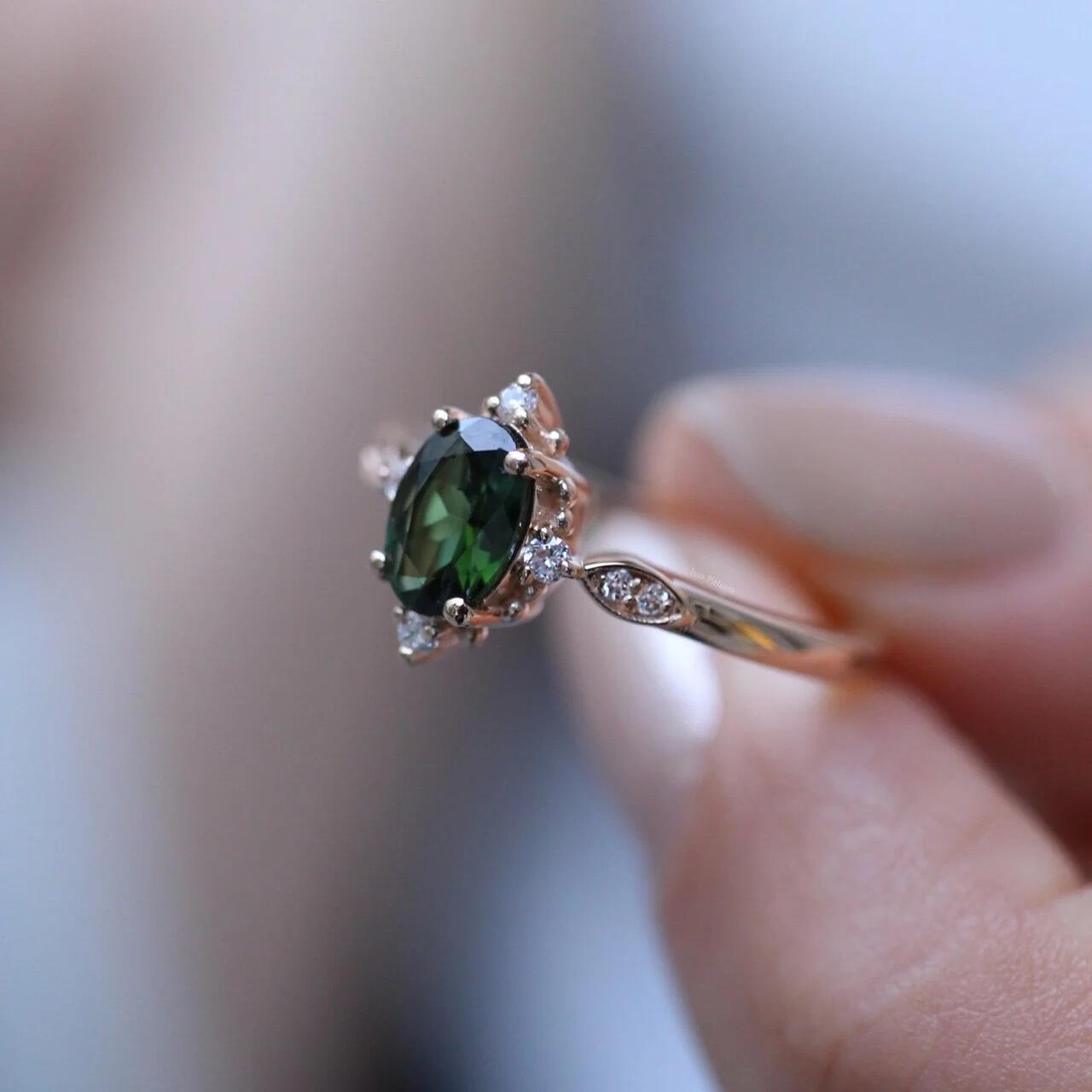 Vintage Yeşil Turmalin & Pırlanta Yüzük