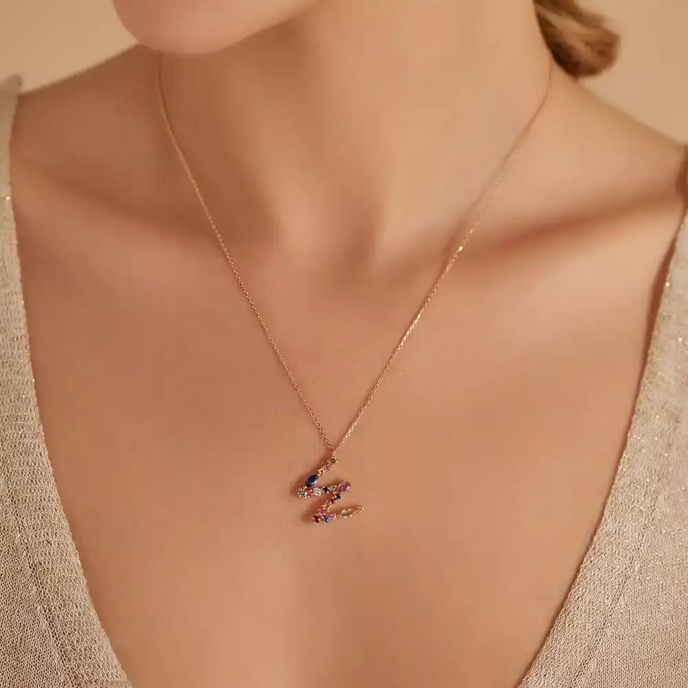 W Harf Brown Pırlanta ve Multicolor Safir Taşlı Rose Altın Kolye